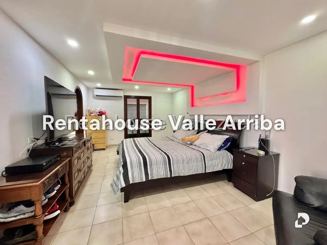 Apartamento en La Urbina, Caracas – 30
