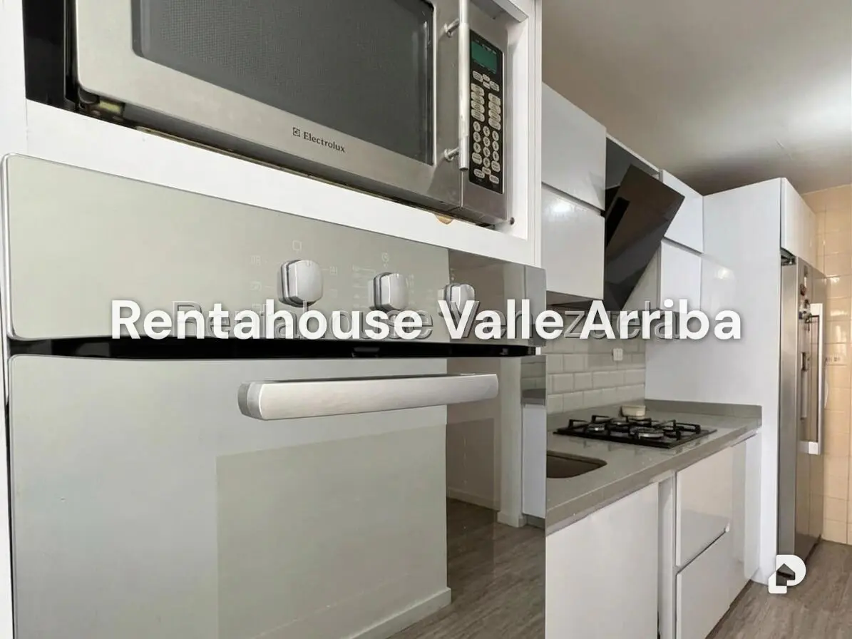 Apartamento en La Bonita, Caracas