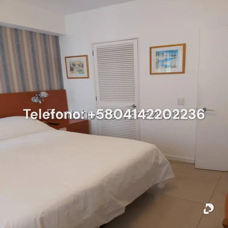 Apartment in Santa Eduvigis, Caracas – 4