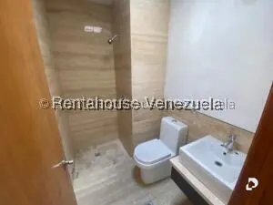 Apartamento en Lomas de Las Mercedes, Caracas – 14