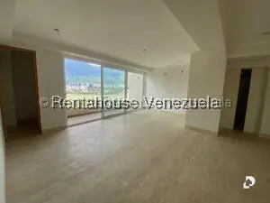 Apartamento en Lomas de Las Mercedes, Caracas – 12