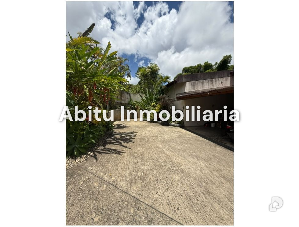 Casa en La Lagunita, Caracas – 26