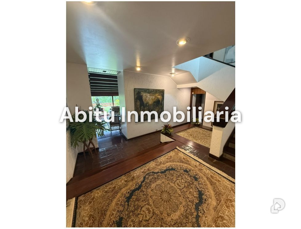Casa en La Lagunita, Caracas – 3