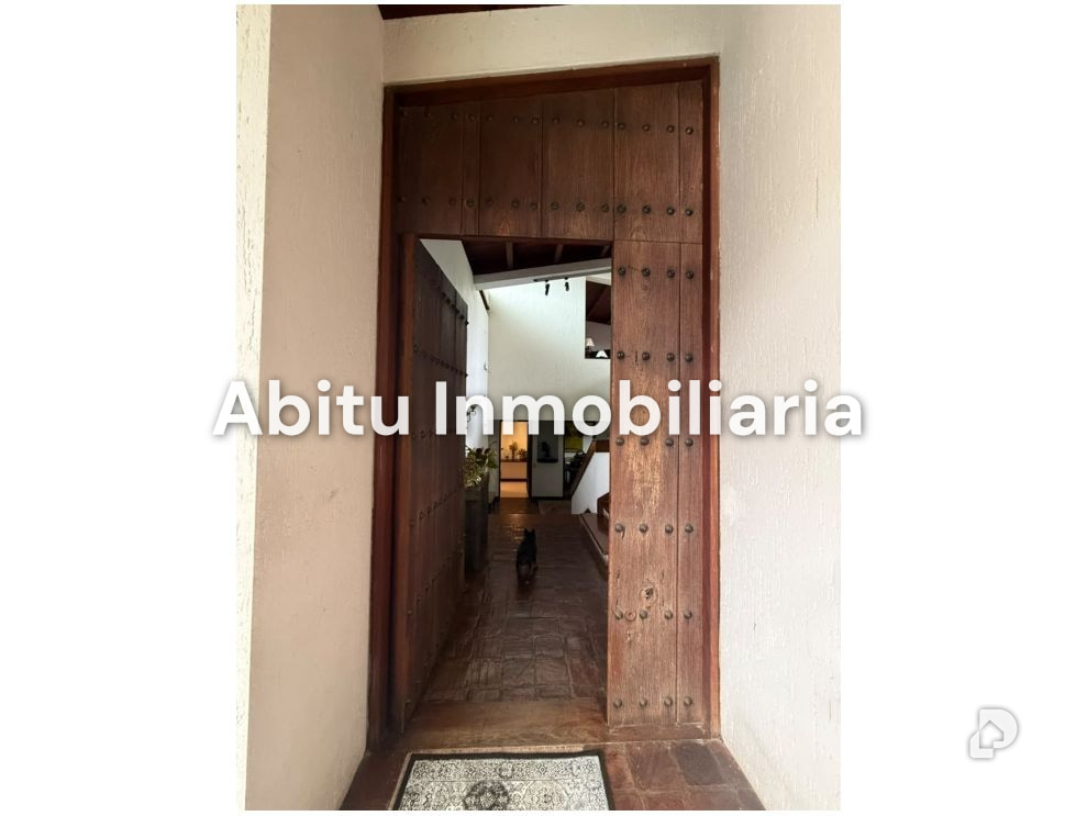 Casa en La Lagunita, Caracas – 27