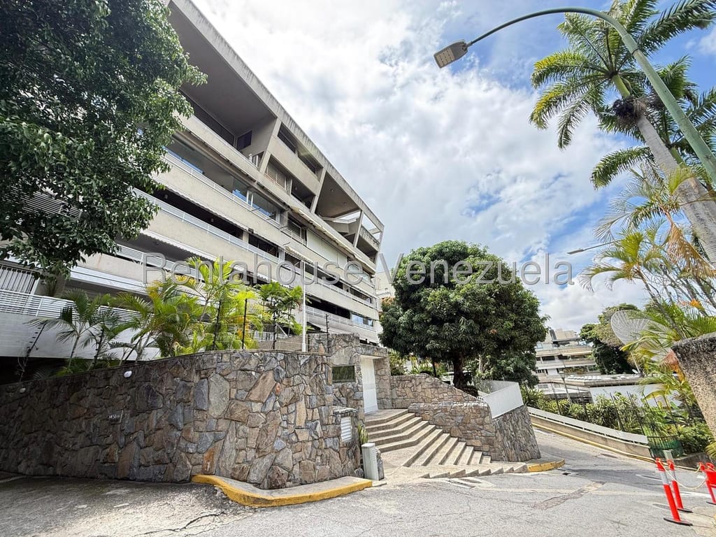 Apartamento en Altamira, Caracas - 1
