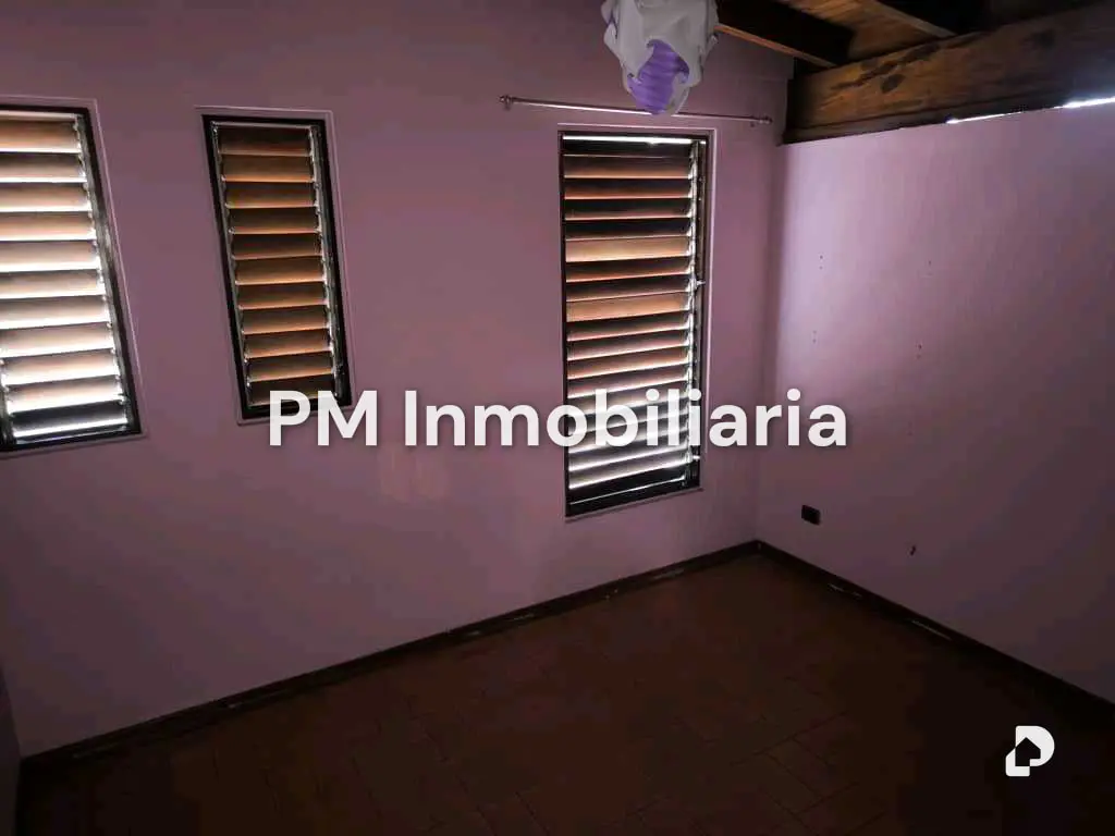 Casa en Cumbres de Curumo, Caracas – 18