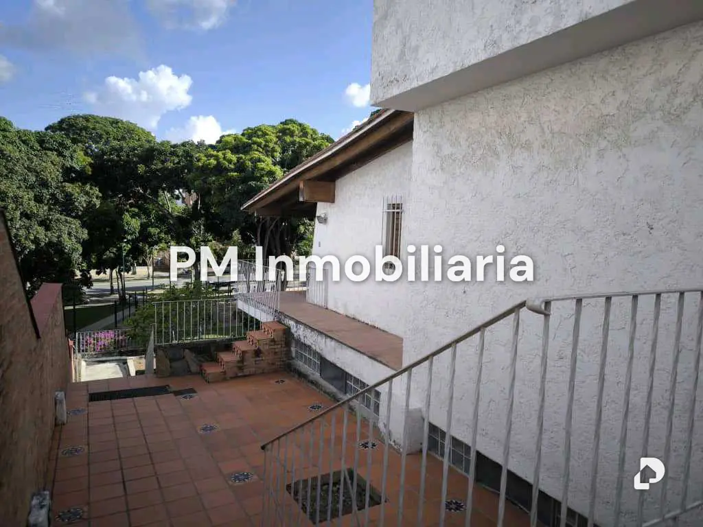 Casa en Cumbres de Curumo, Caracas – 29
