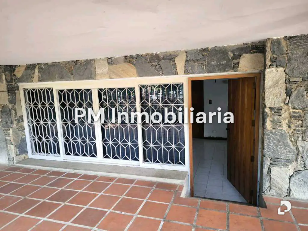 Casa en Cumbres de Curumo, Caracas – 27