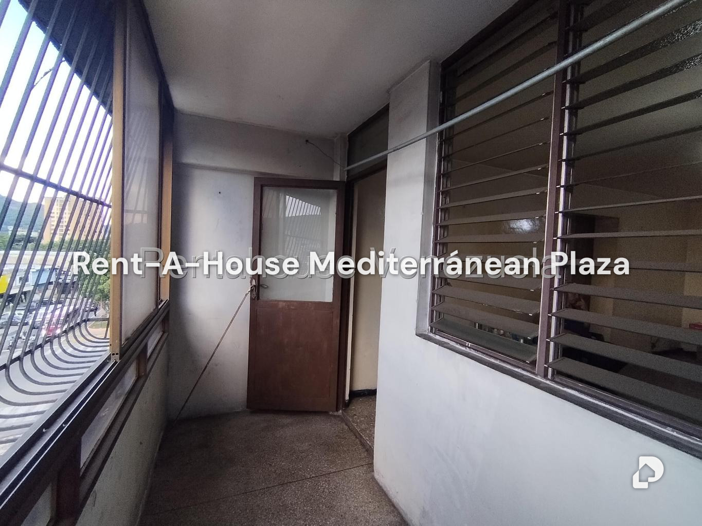 Apartamento en Avenida Lara, Valencia – 15