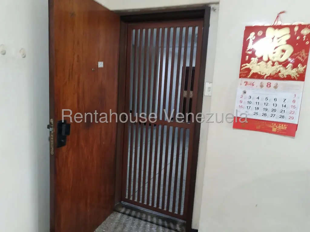 Apartment in Valencia - 1