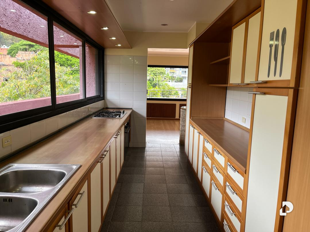 Penthouse en Oripoto, Caracas – 8
