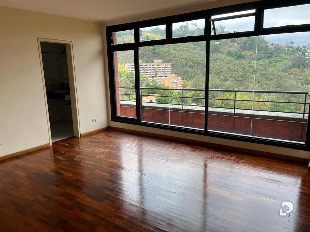 Penthouse en Oripoto, Caracas – 16