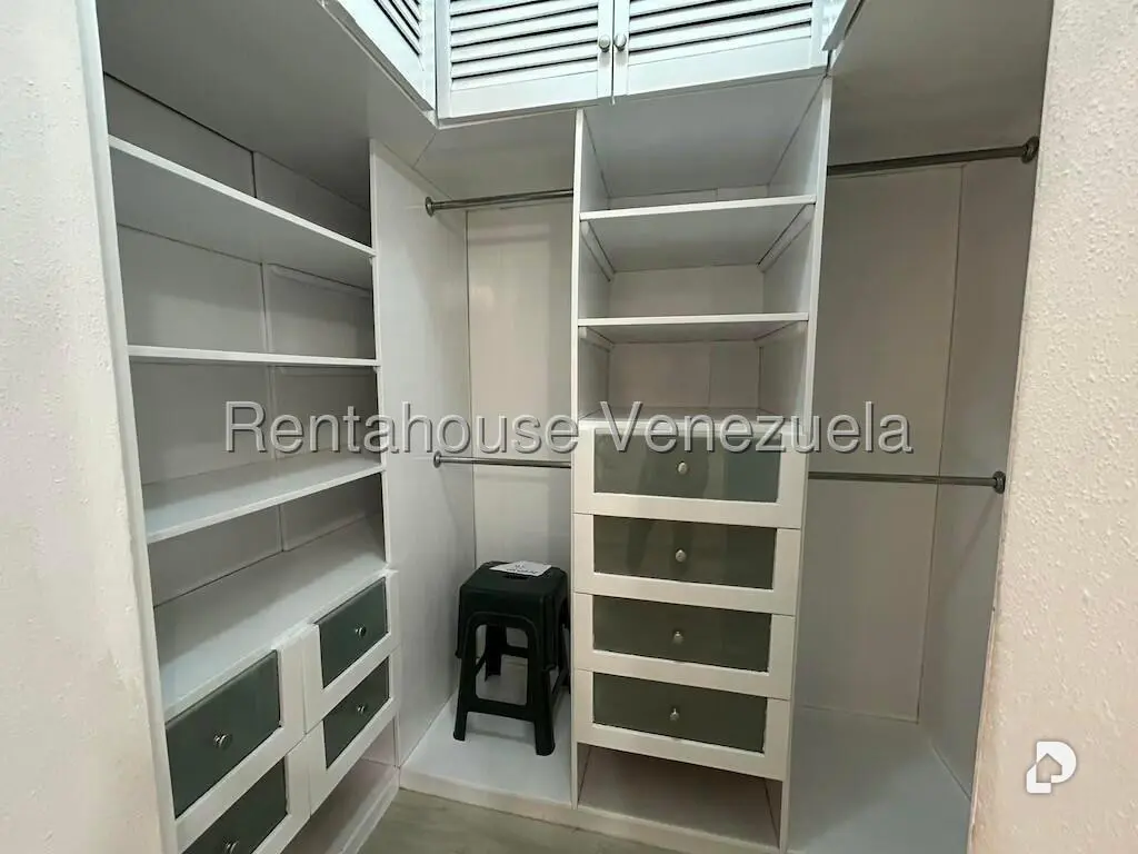 Apartamento en La Boyera, Caracas – 9