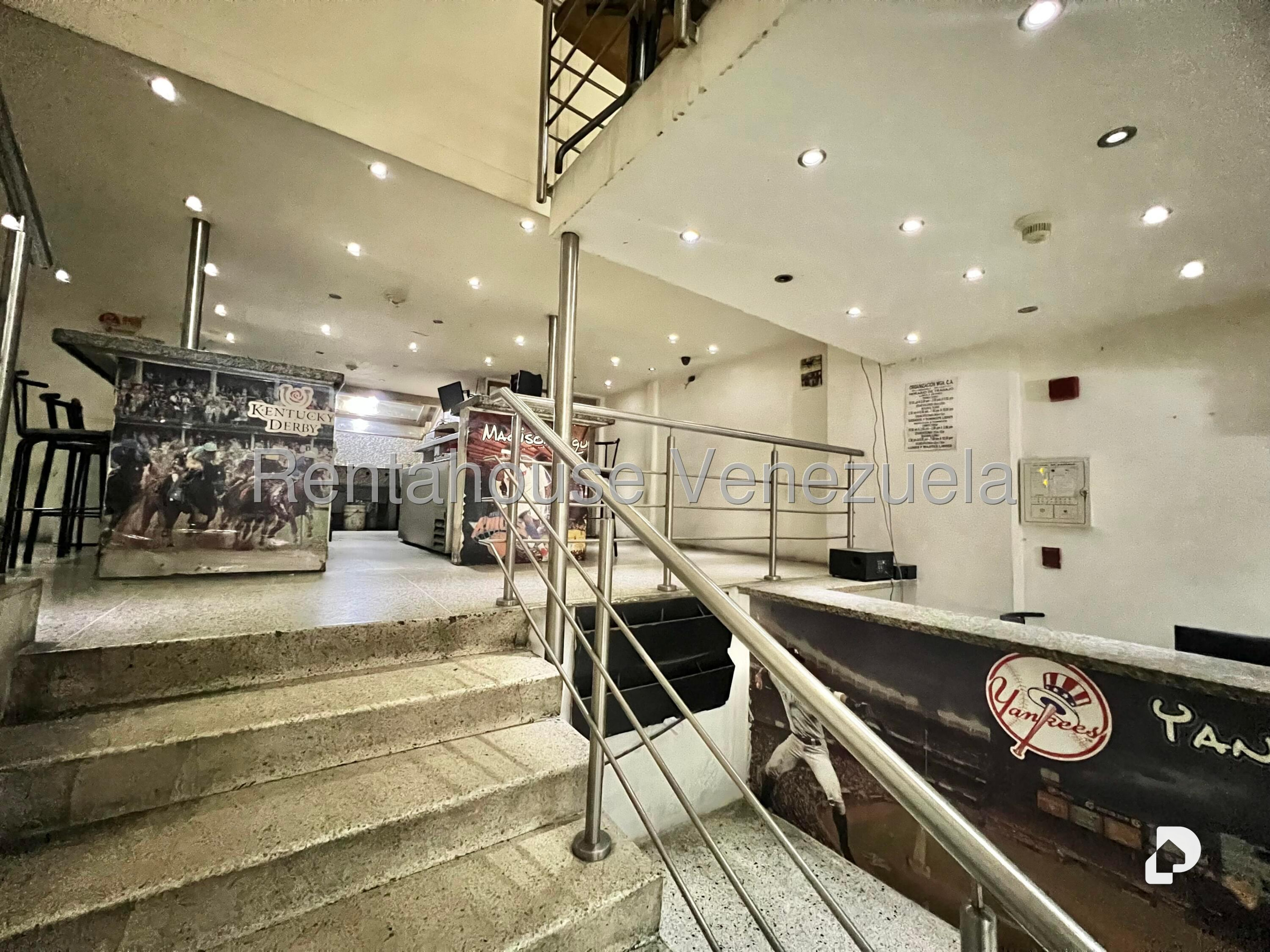 Local comercial en Parroquia La Candelaria, Caracas – 4