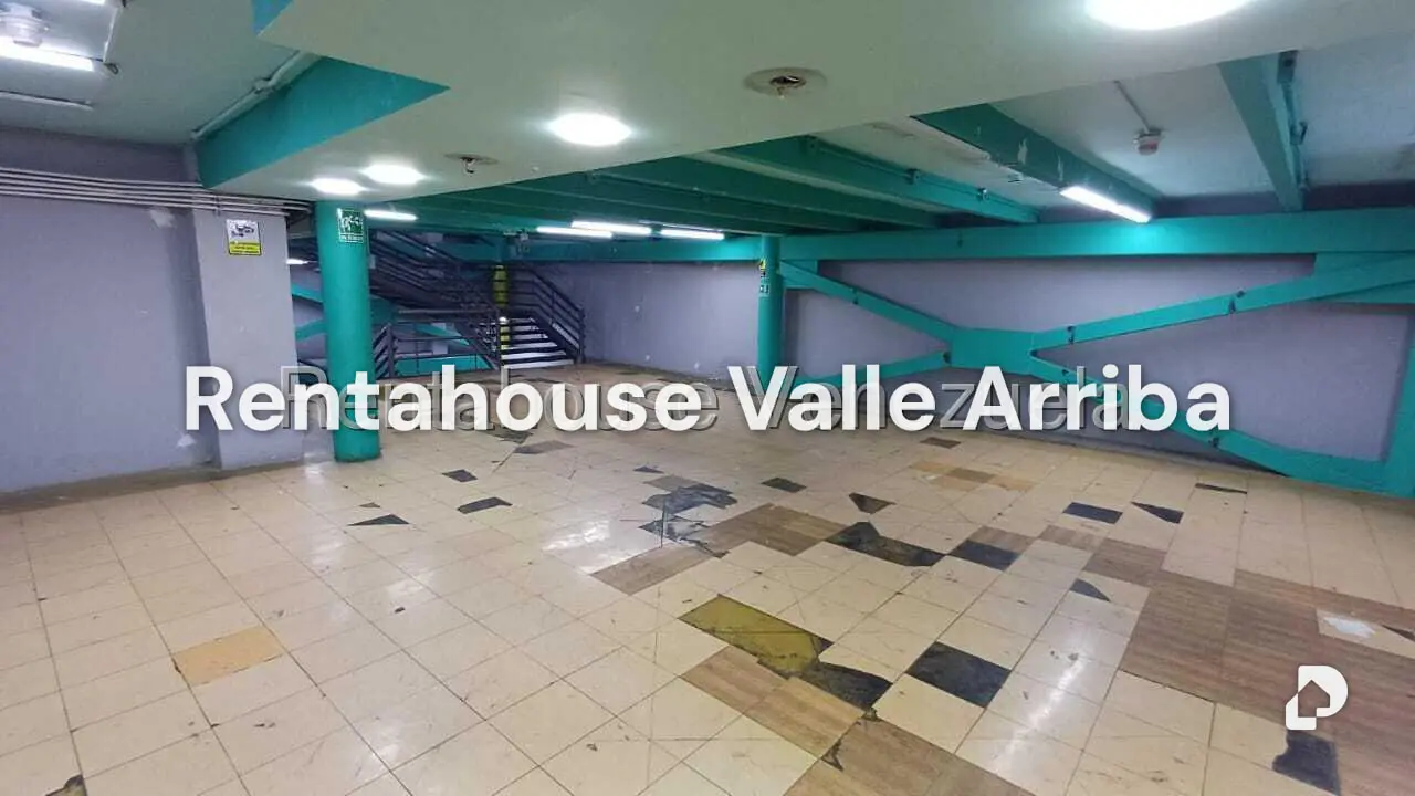 Local comercial en Parroquia Catedral, Caracas – 15