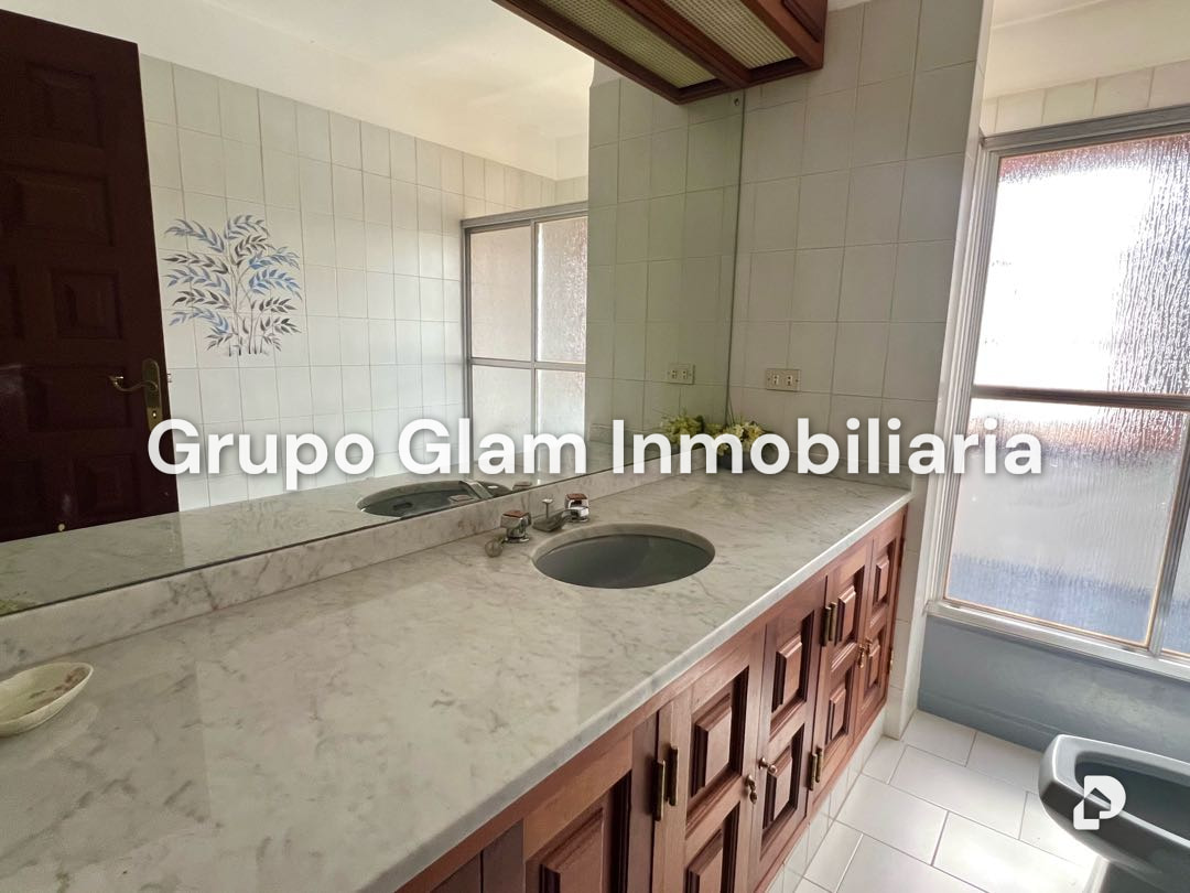 Casa en Alto Hatillo, Caracas – 13