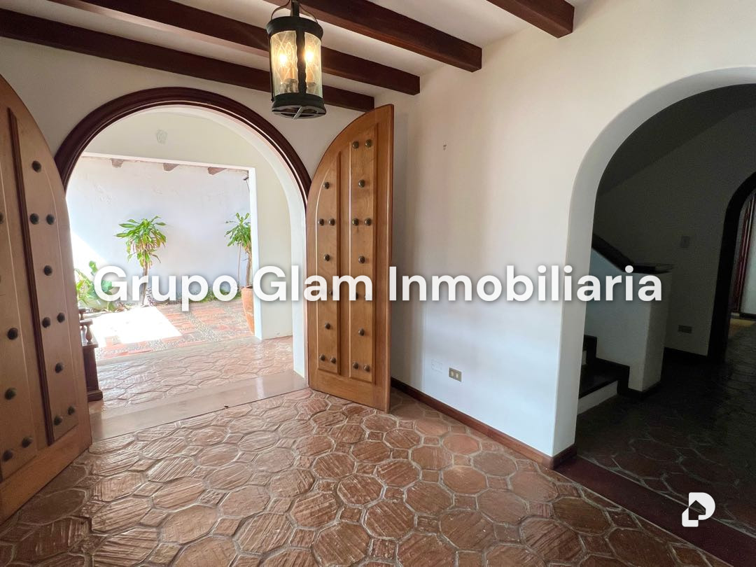 Casa en Alto Hatillo, Caracas – 14