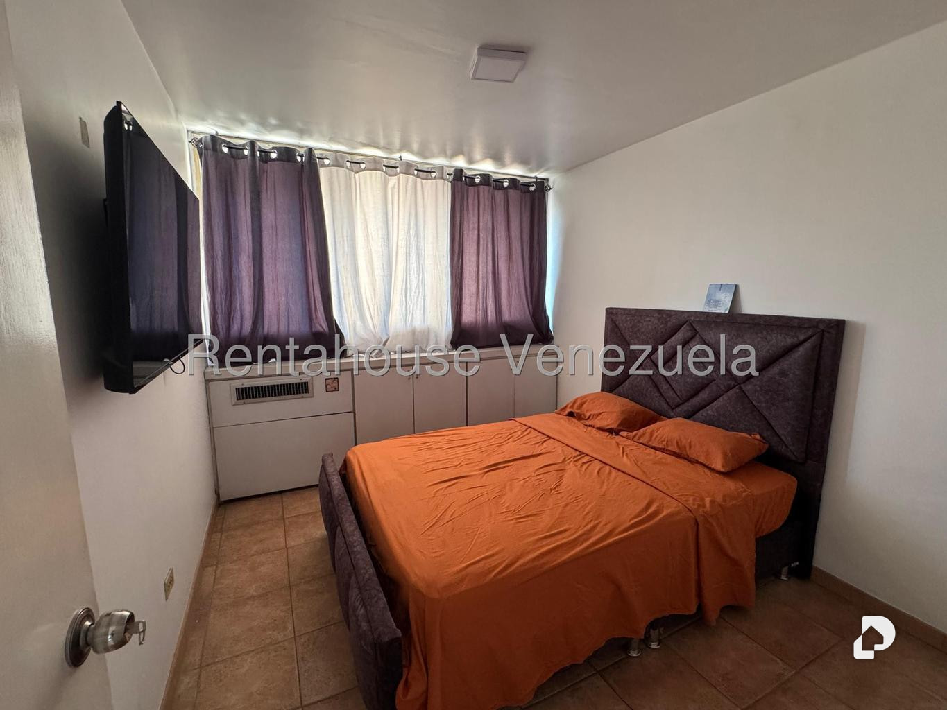 Apartamento en Parque Central, Caracas – 27