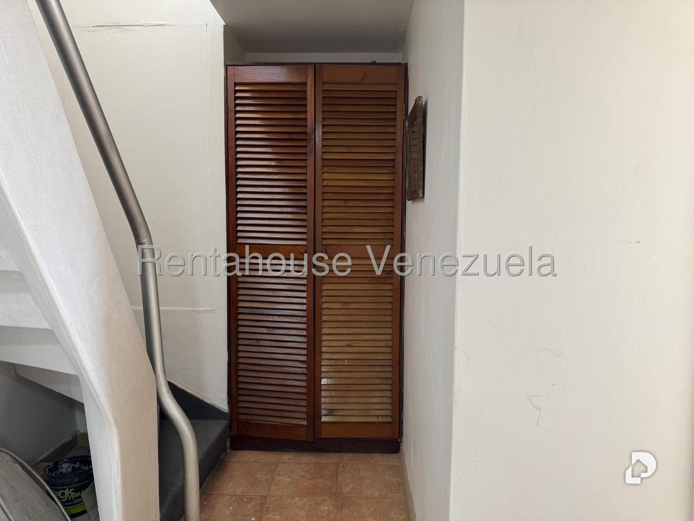 Apartamento en Parque Central, Caracas – 23