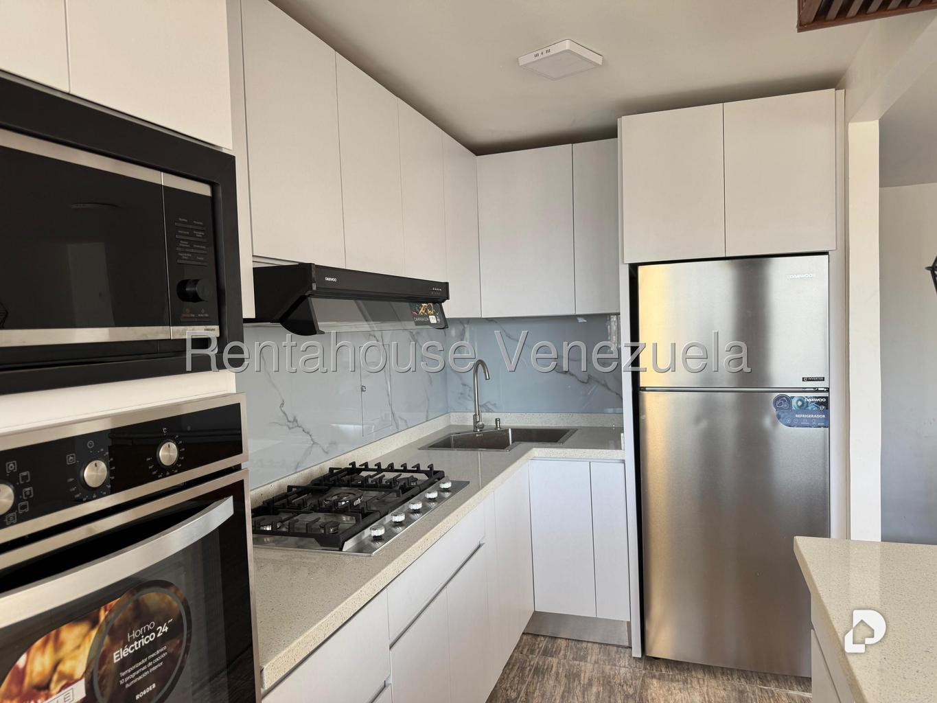Apartamento en Parque Central, Caracas – 10