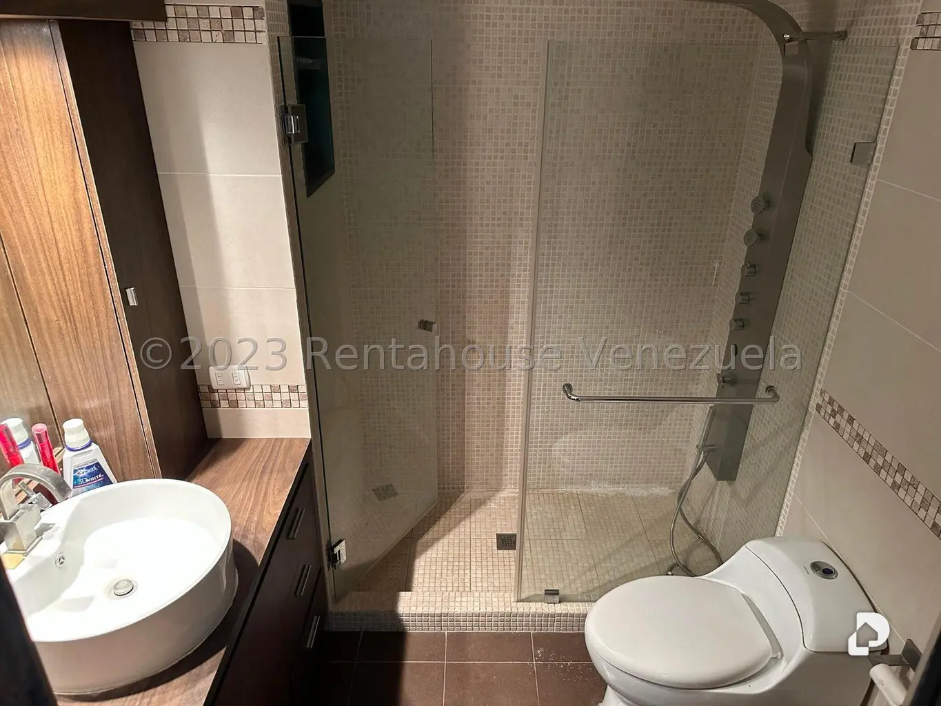 Apartamento en Manzanares, Caracas – 28