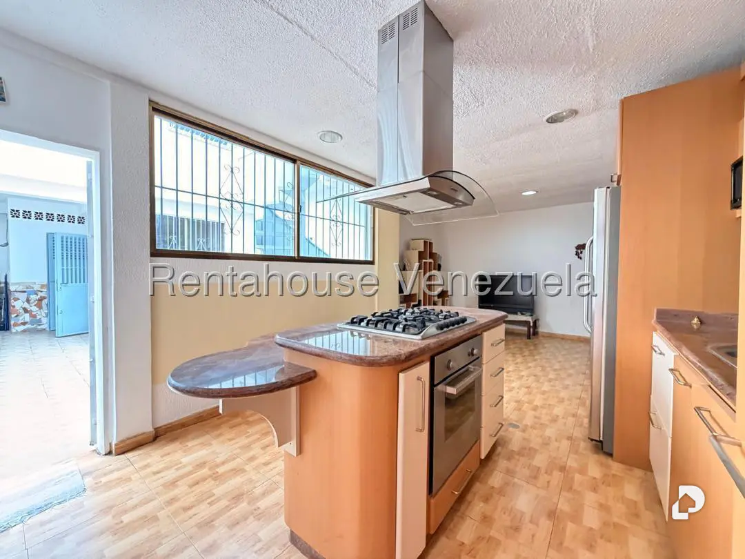 Casa en Montecristo, Caracas – 21