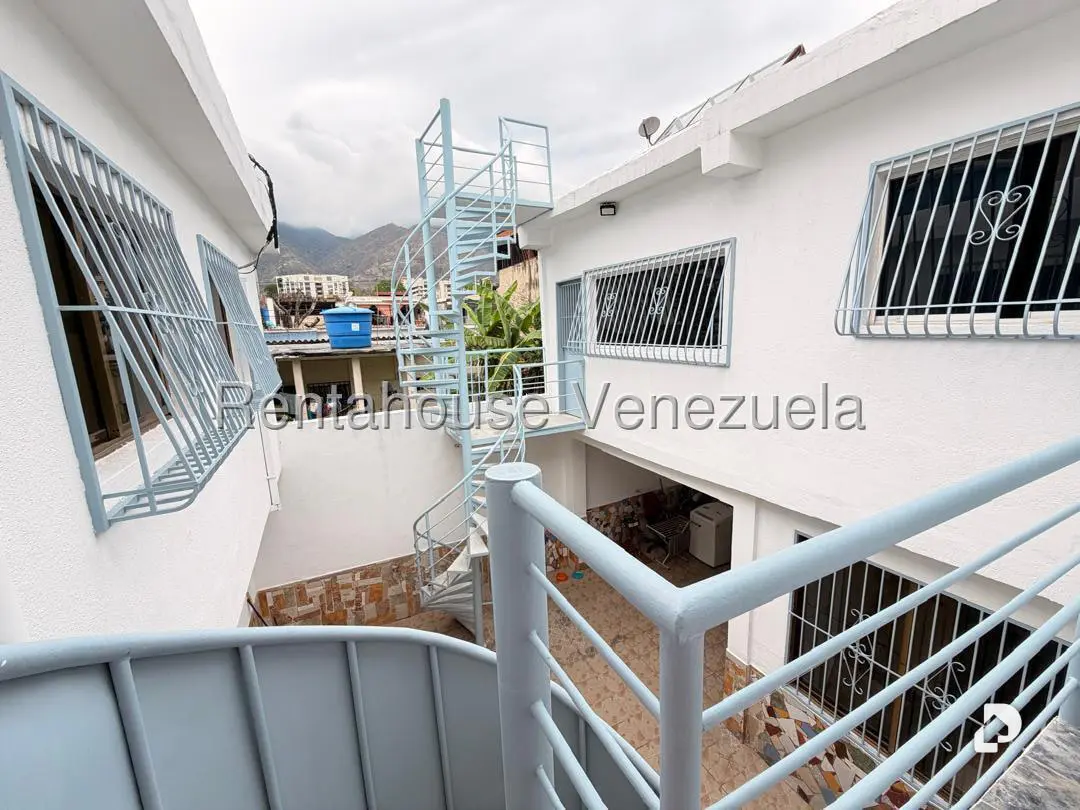 Casa en Montecristo, Caracas – 2