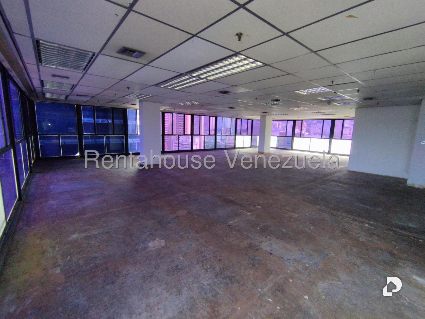 Oficina en Plaza Venezuela, Caracas – 6
