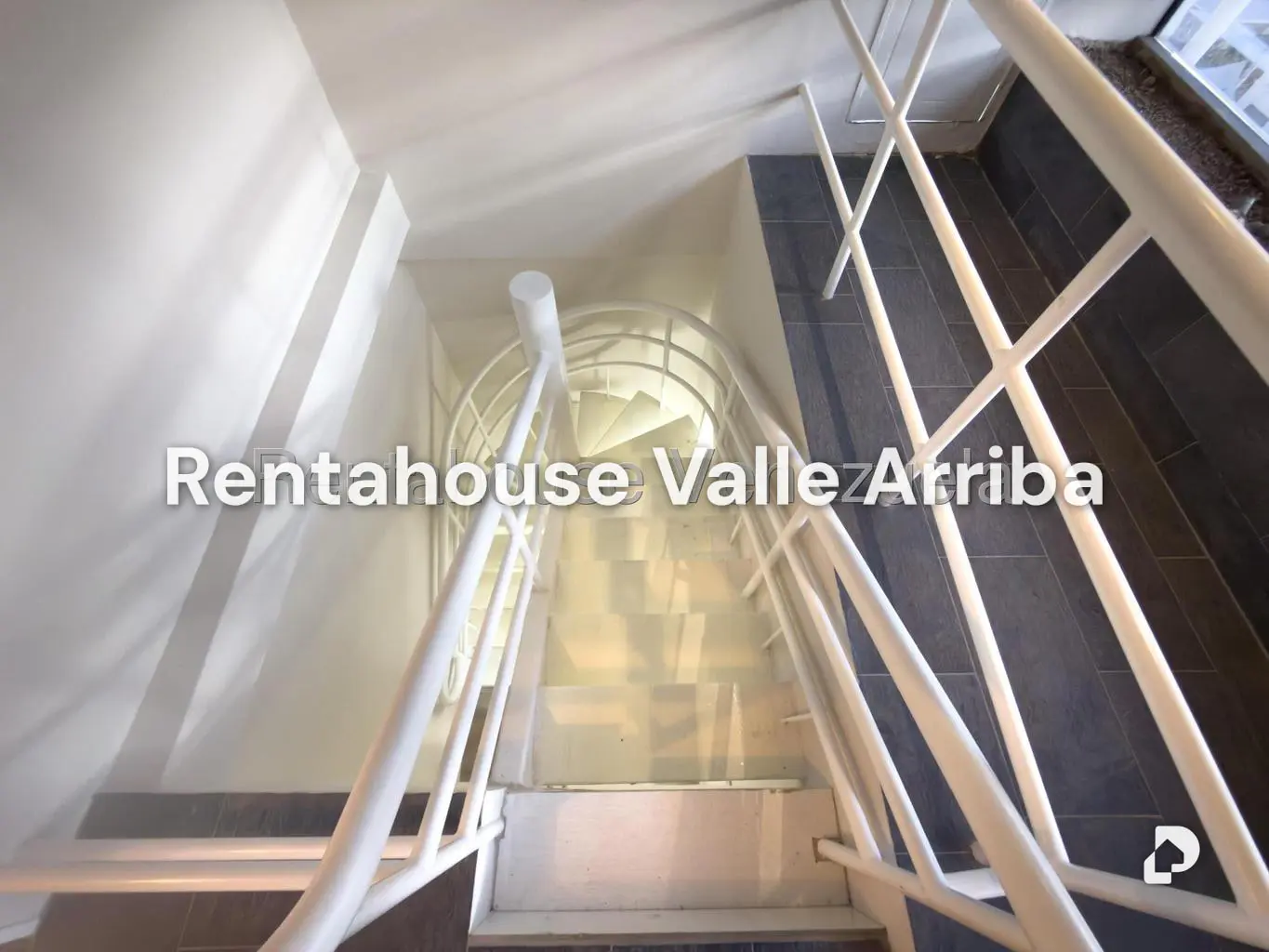 Apartamento en Los Palos Grandes, Caracas – 24