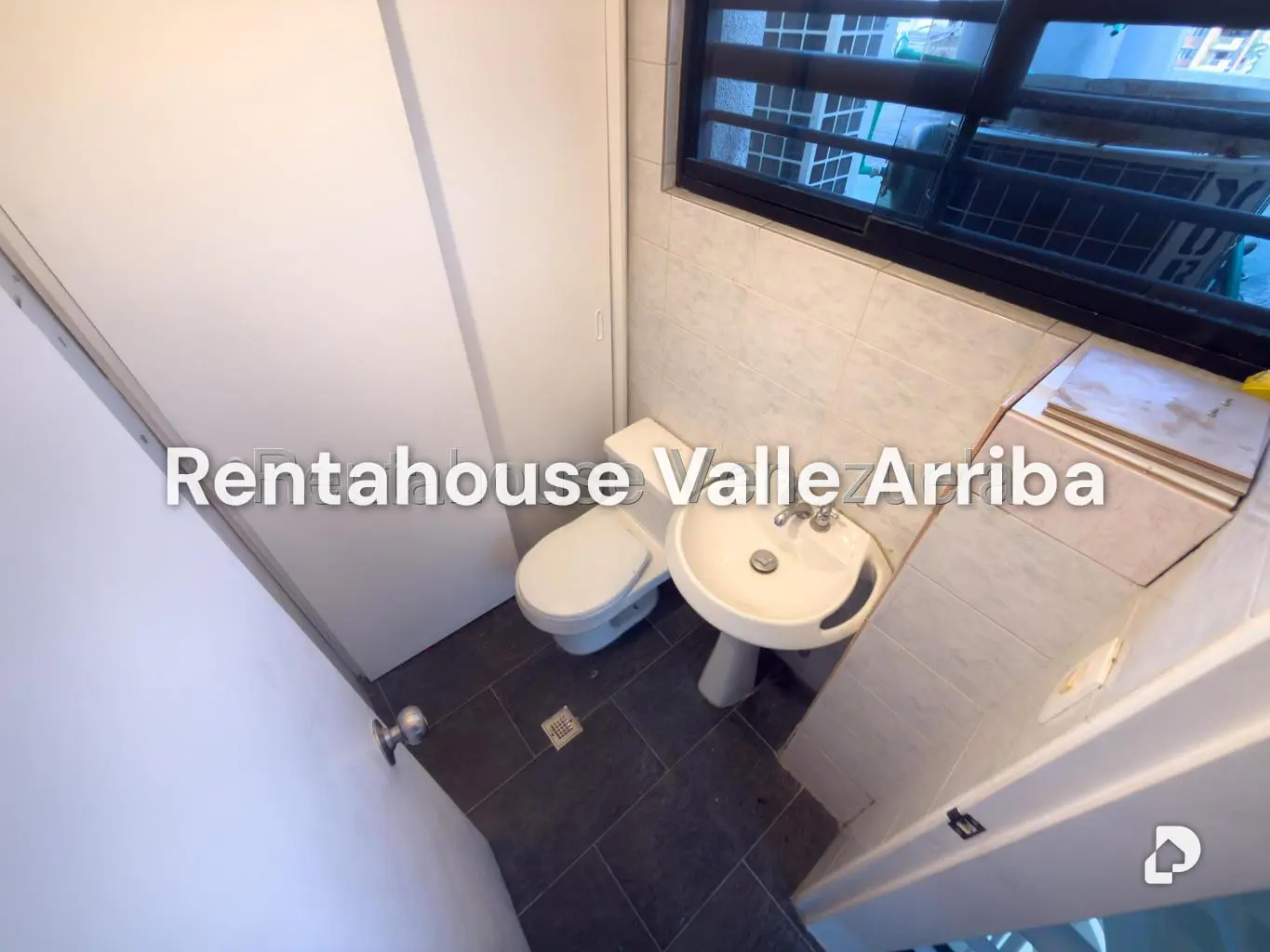 Apartamento en Los Palos Grandes, Caracas – 25