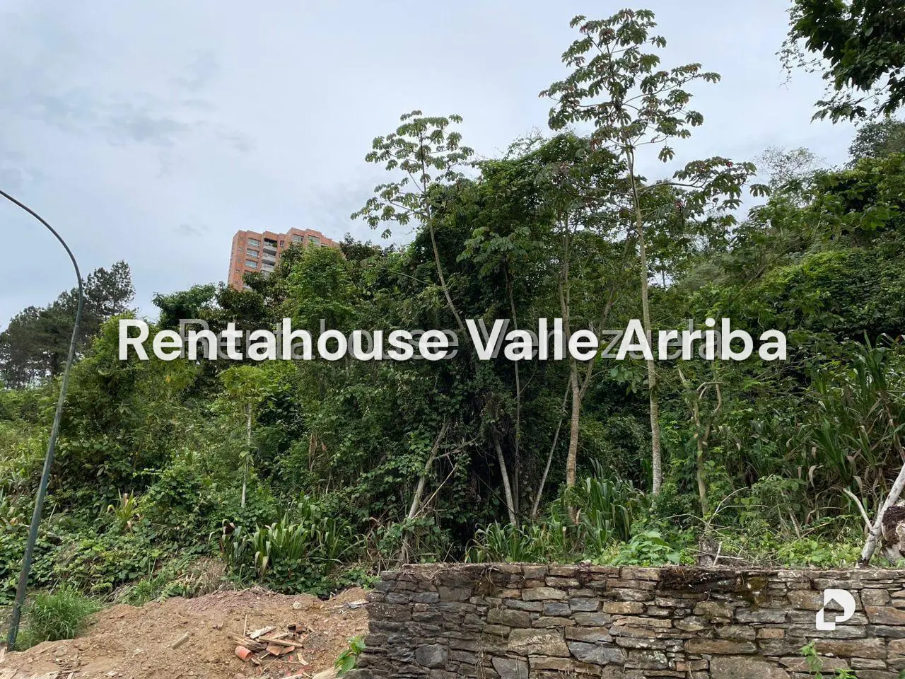 Terreno en La Boyera, Caracas – 1