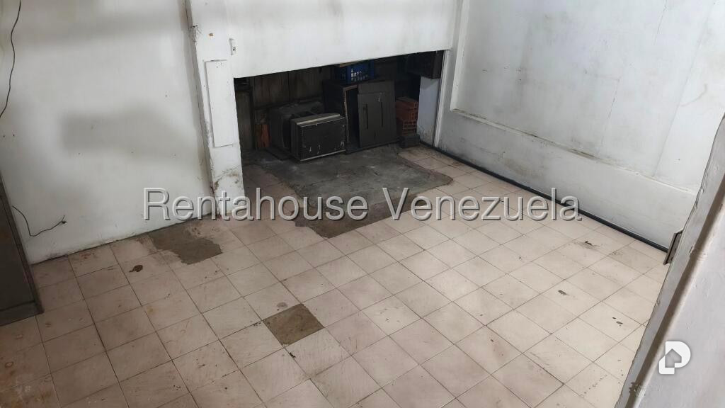 Local comercial en Sabana Grande, Caracas – 12
