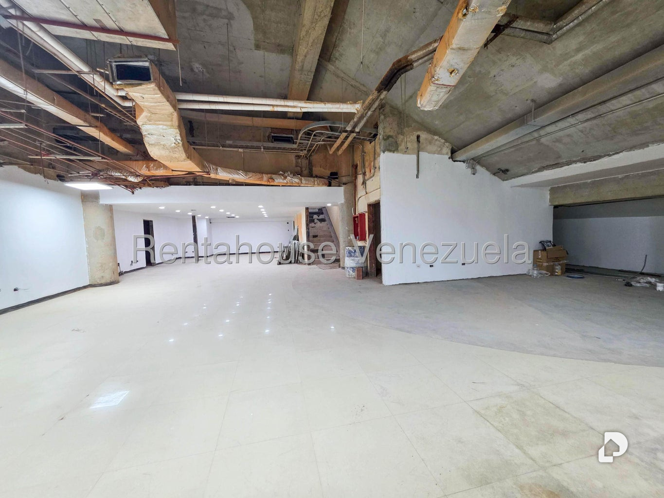 Local comercial en Los Dos Caminos, Caracas – 6