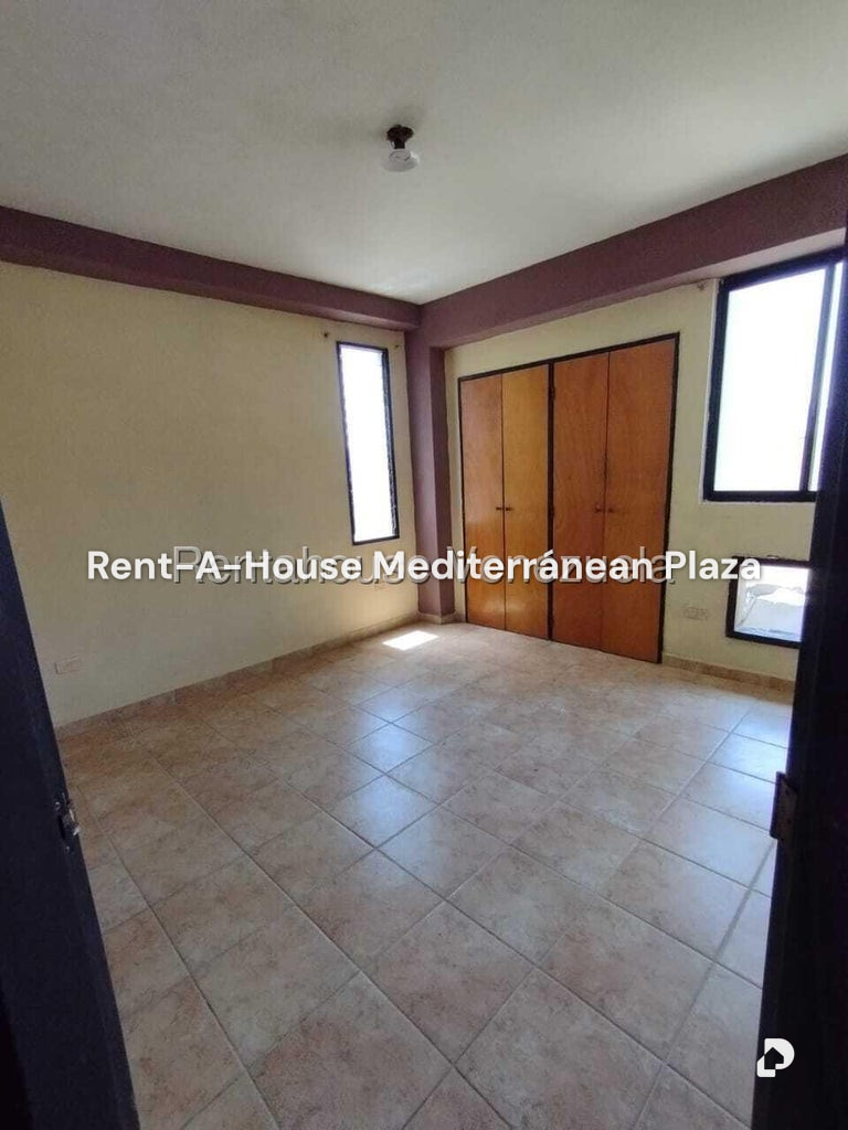 Apartment in Lomas del Este, Valencia – 9