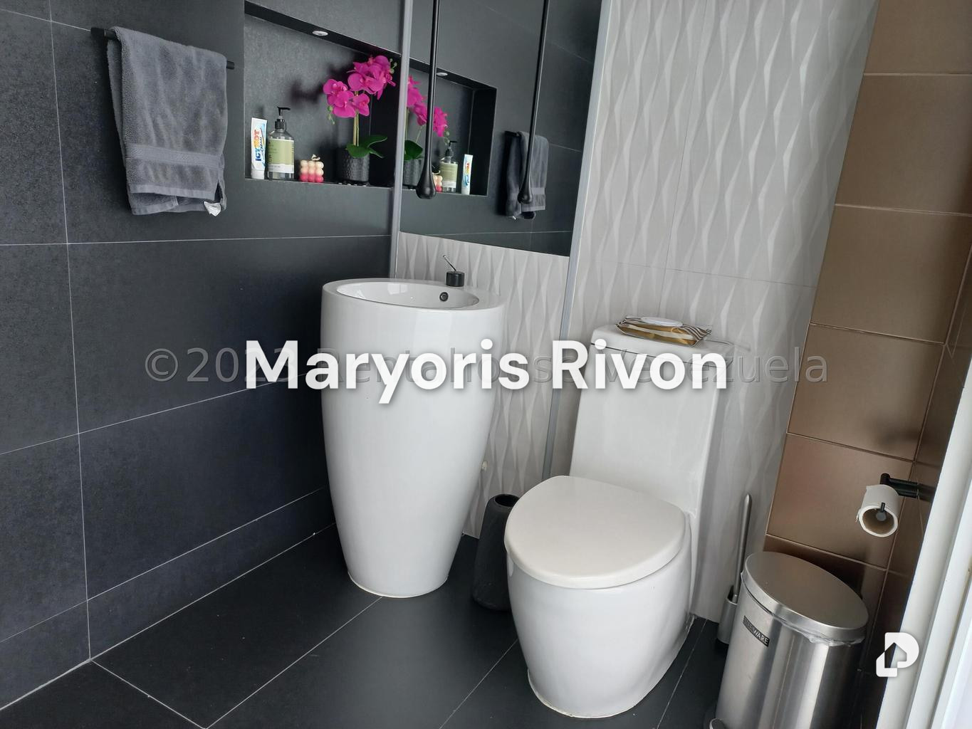 Apartamento en Lomas de La Alameda, Caracas – 24