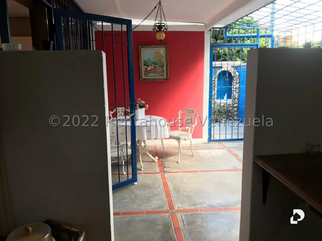 Casa en Sebucan, Caracas – 30