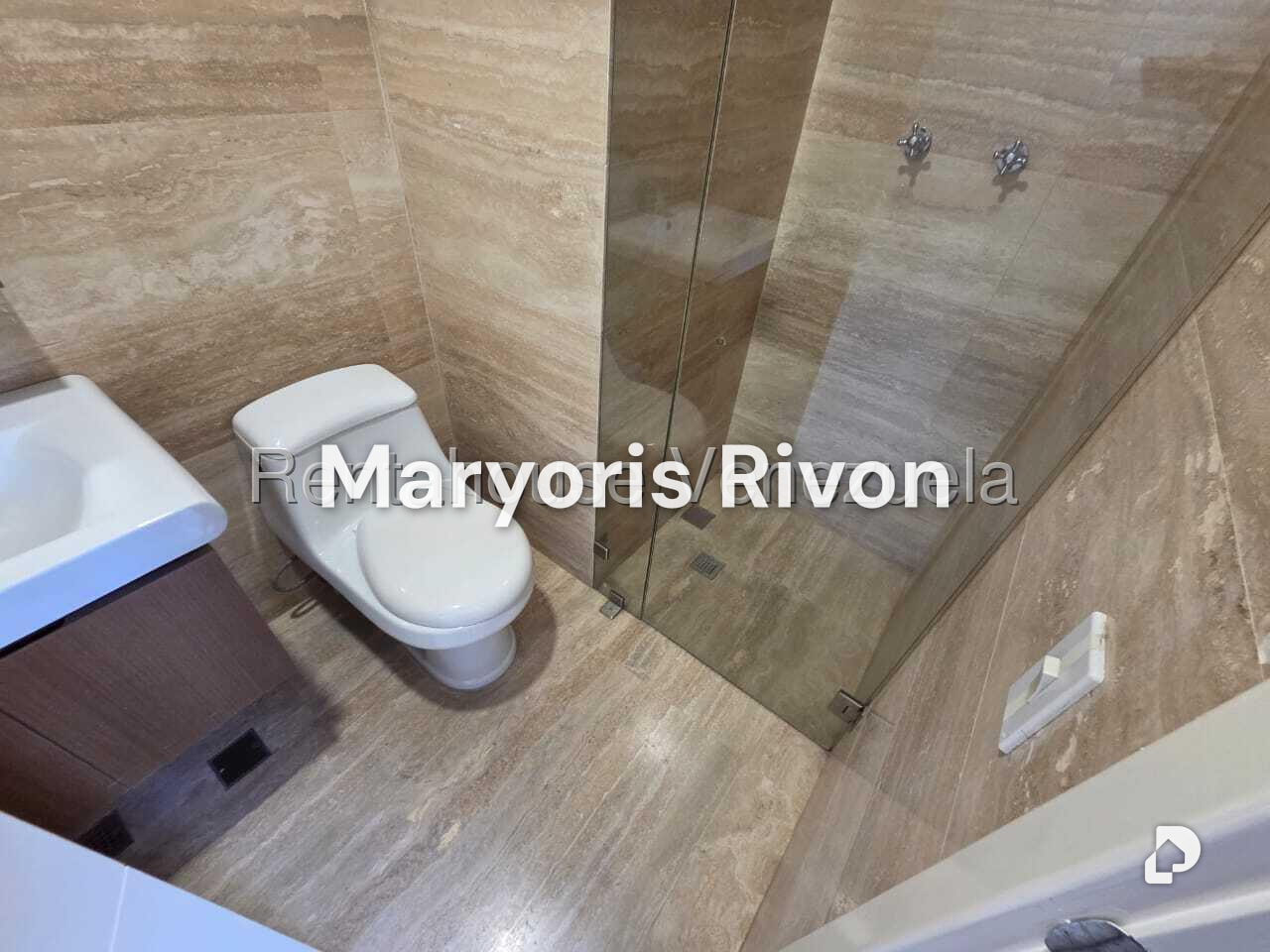 Apartamento en Campo Alegre, Caracas – 35