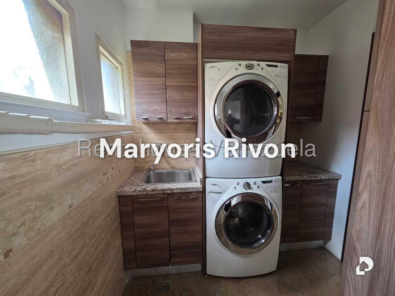 Apartamento en Campo Alegre, Caracas – 24