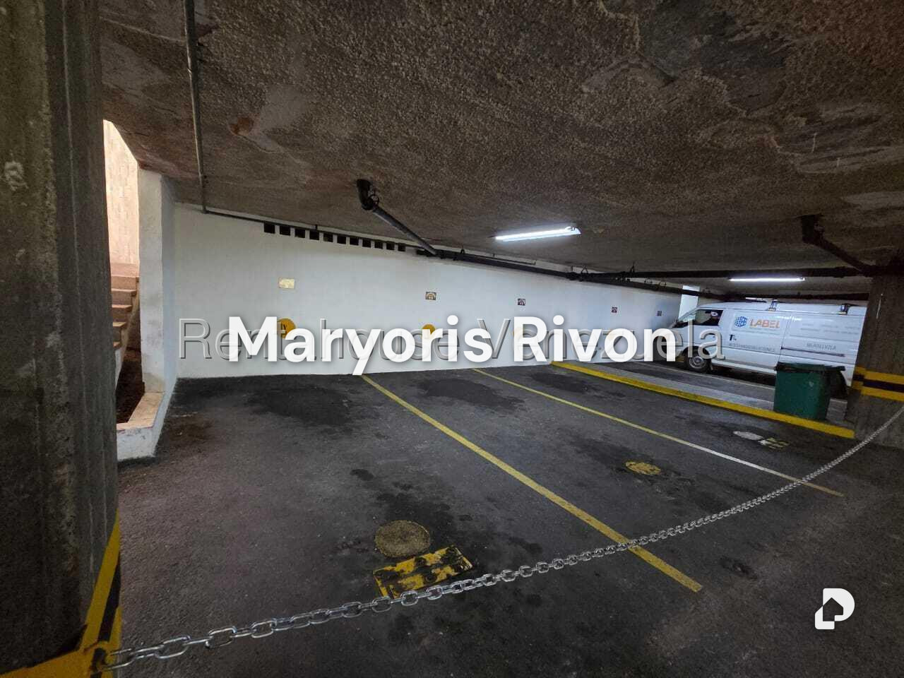 Apartamento en Campo Alegre, Caracas – 54