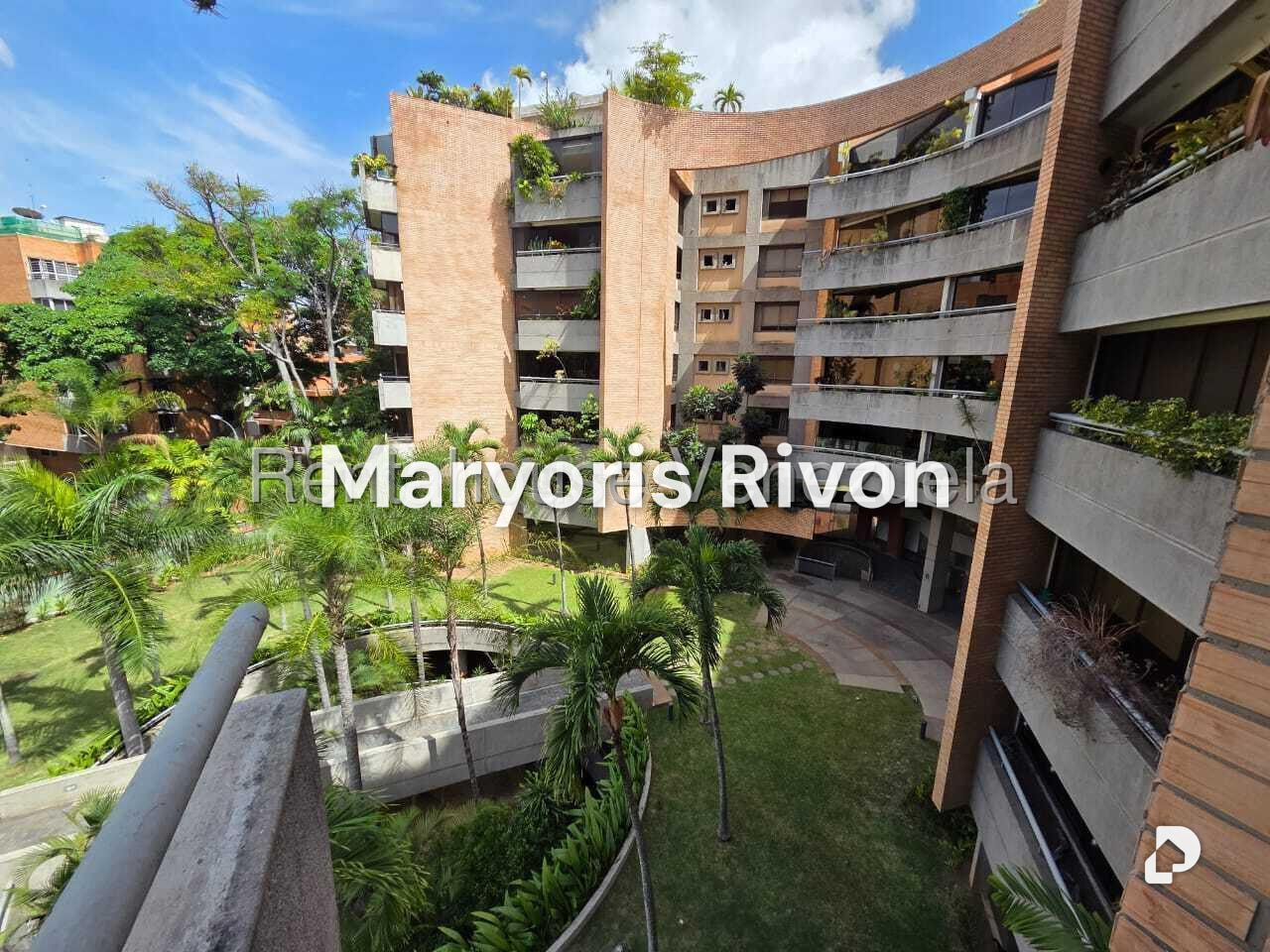 Apartamento en Campo Alegre, Caracas – 51