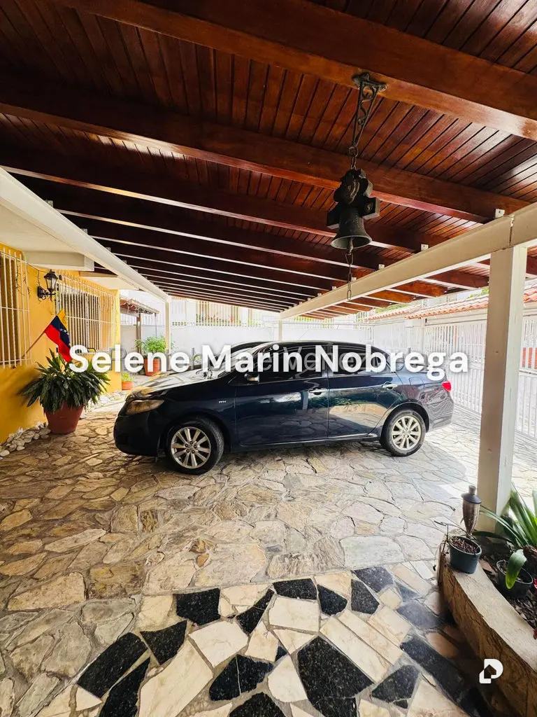 Casa en Colinas de Bello Monte, Caracas – 2