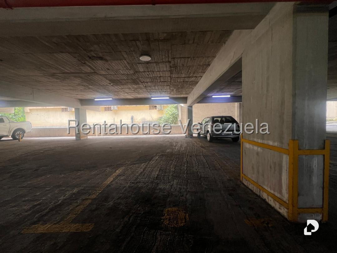 Apartamento en La Boyera, Caracas – 14