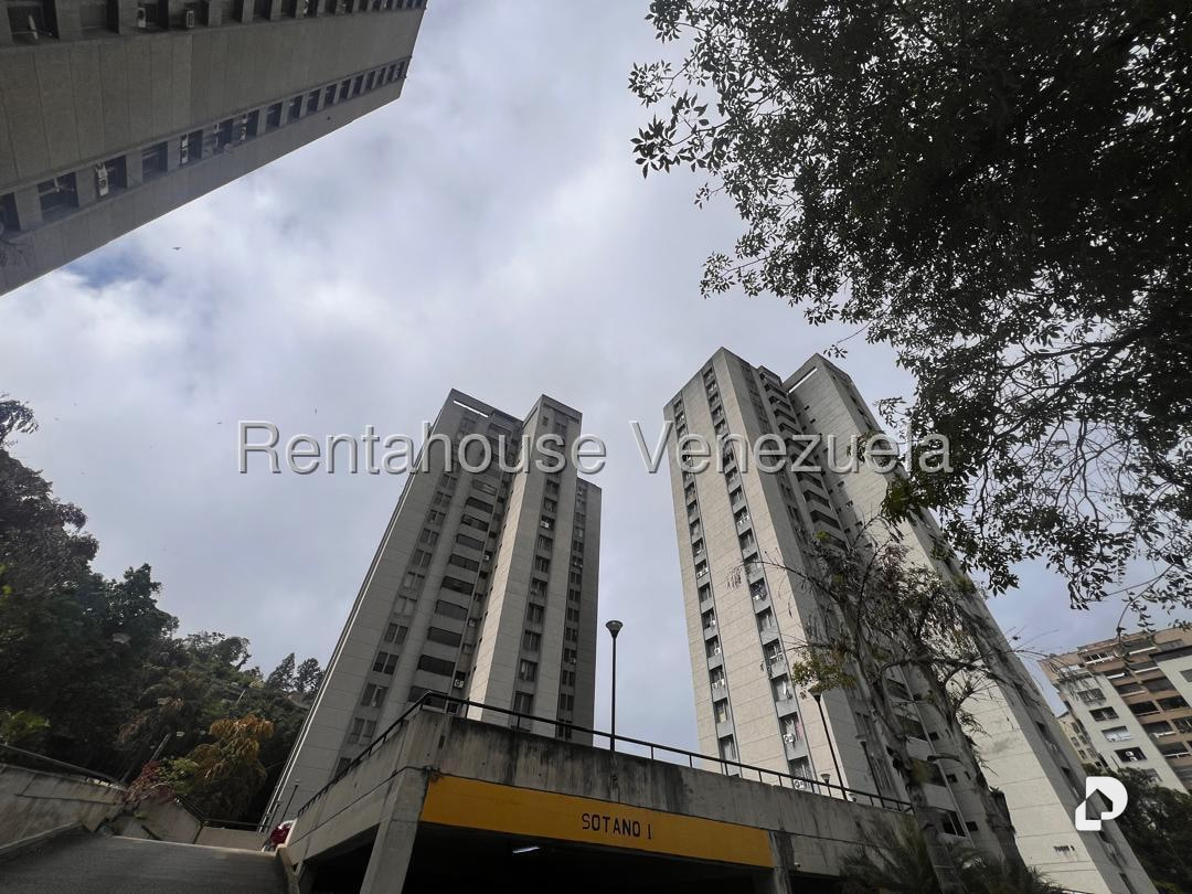 Apartamento en La Boyera, Caracas – 1