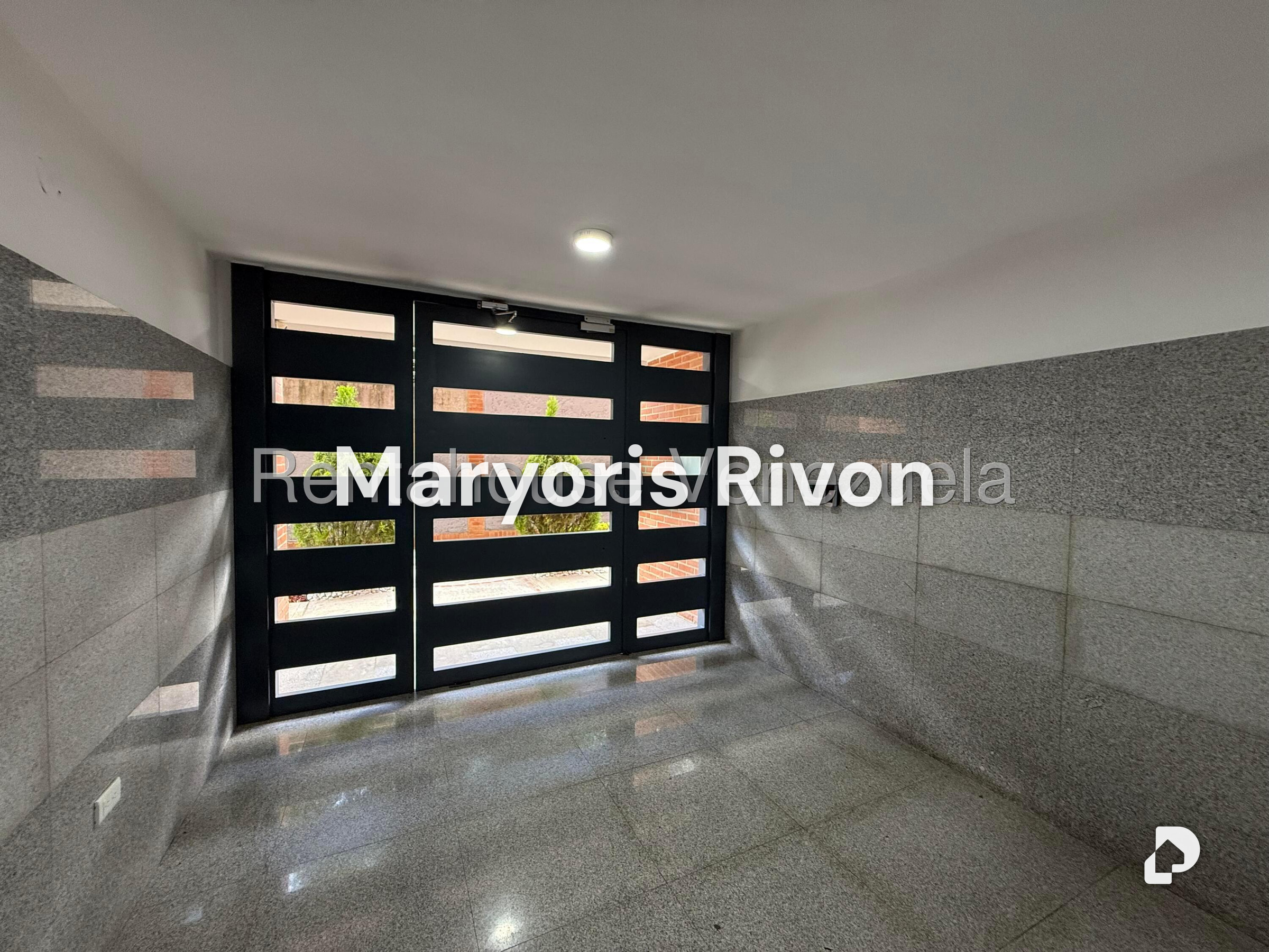 Apartamento en Colinas de La Tahona, Caracas – 25