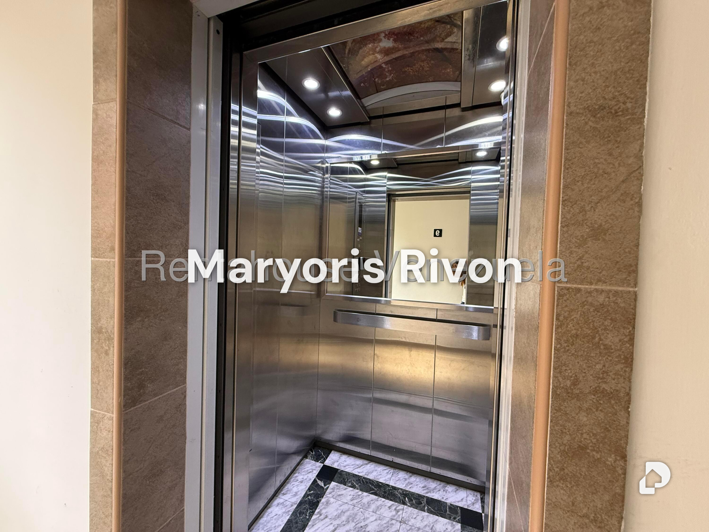 Apartamento en Colinas de La Tahona, Caracas – 21