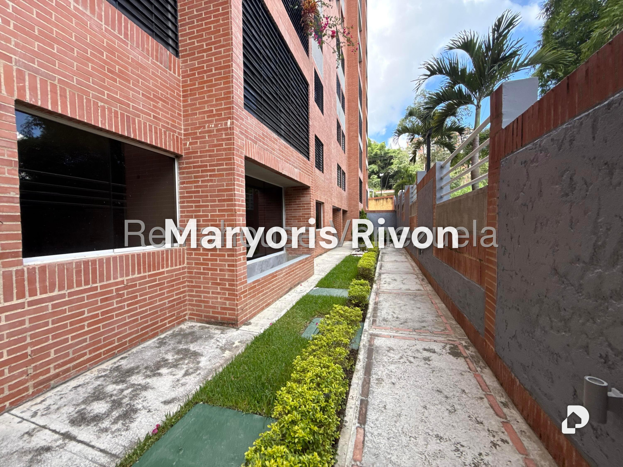 Apartamento en Colinas de La Tahona, Caracas – 28