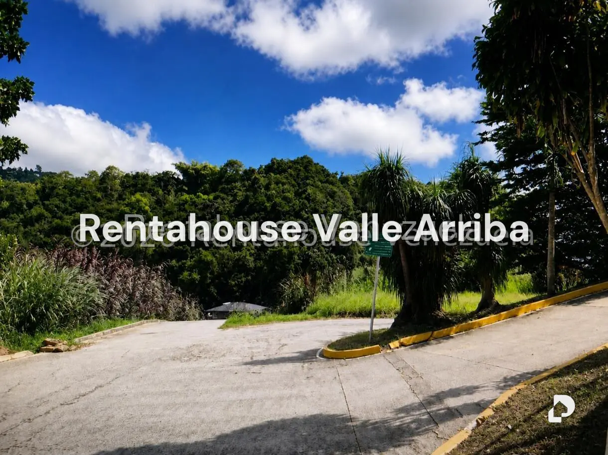 Terreno en Villa Nueva Hatillo, Caracas – 2