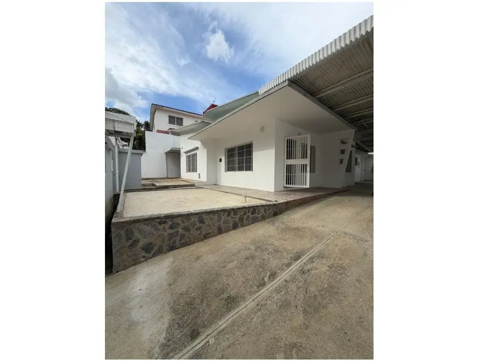 Casa en Vista Alegre, Caracas - 1