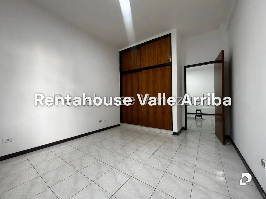 Local comercial en El Marqués, Caracas – 13