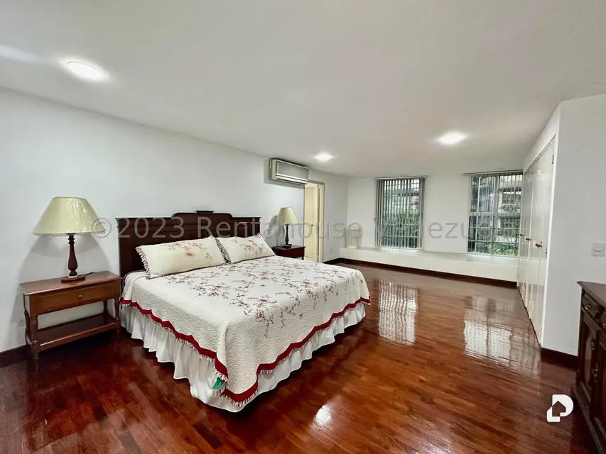 Apartamento en Las Mercedes, Caracas – 6
